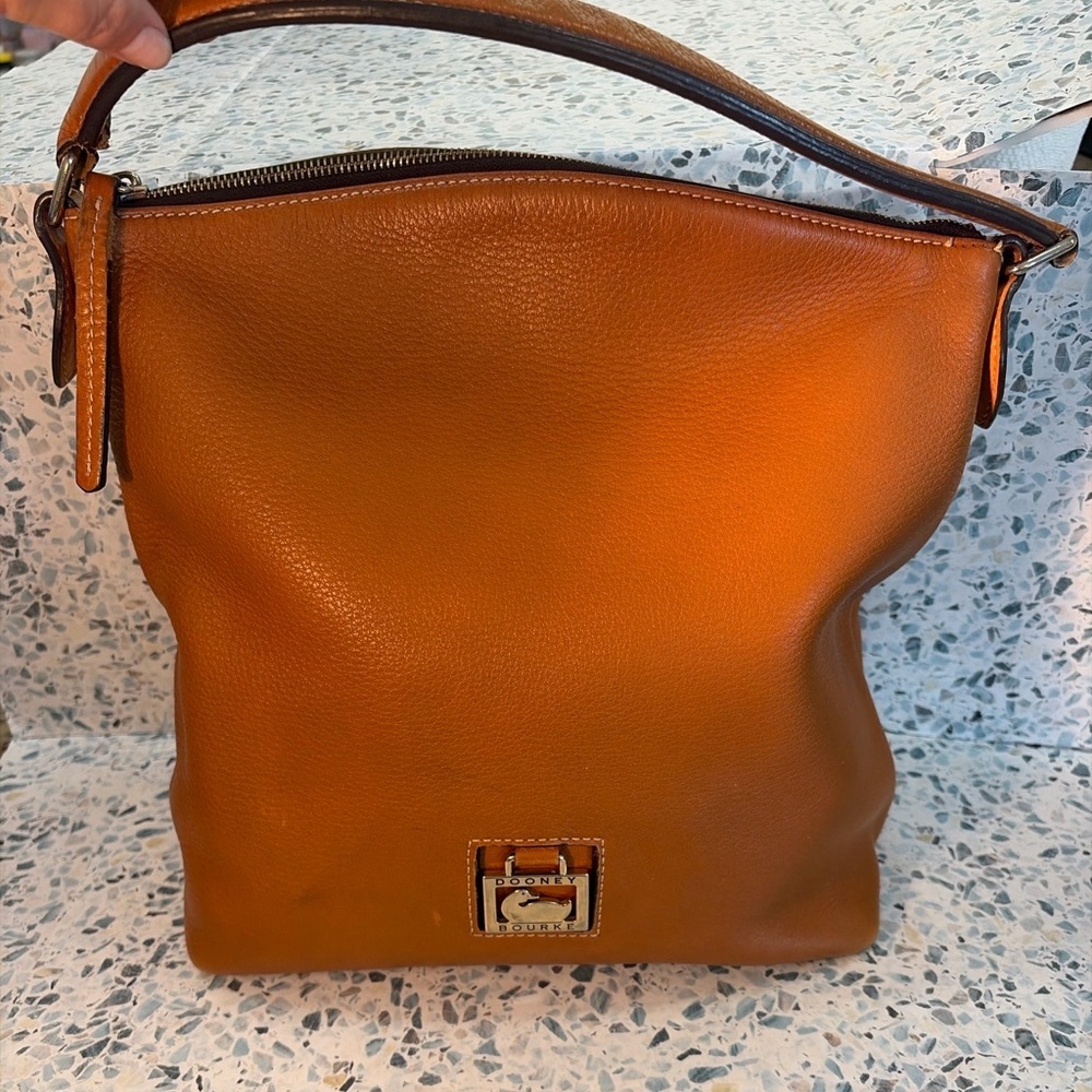 Dooney Bourke Florentine Leather Hobo Bag Brown Large Shoulder Bag - Picture 2 of 8